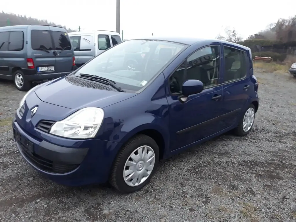 Renault Modus 1.2i 16V 09 benzín